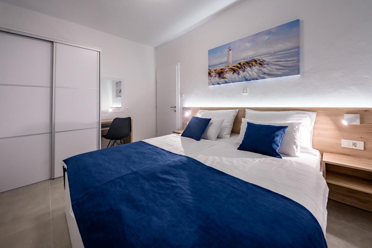 Apartmani Villa Zora Lopar Exteriör bild