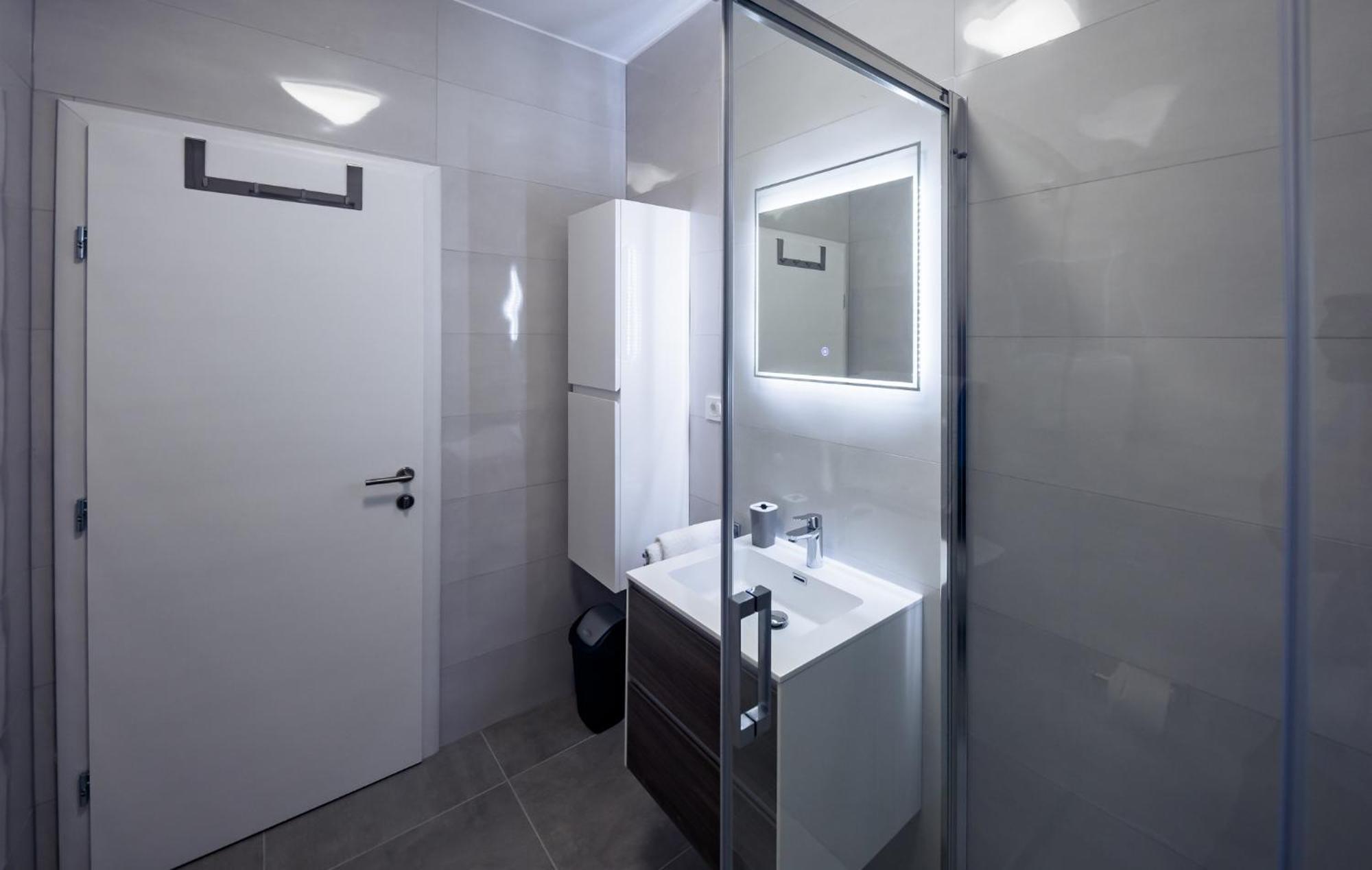 Apartmani Villa Zora Lopar Exteriör bild